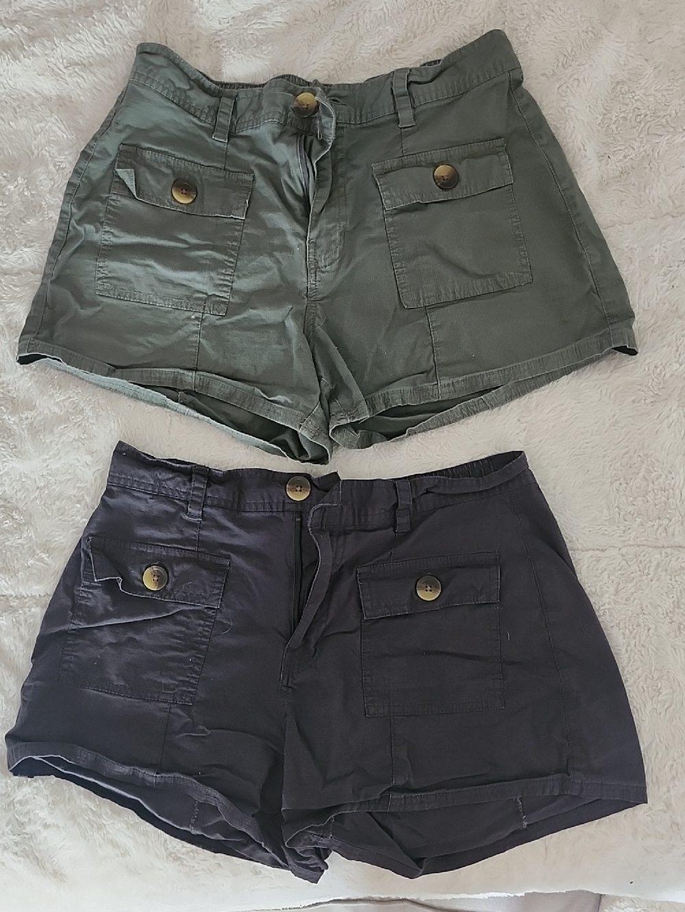 TWOFER- Vuori Olive Green & Navy Patch-Pocket Utility Shorts Size M